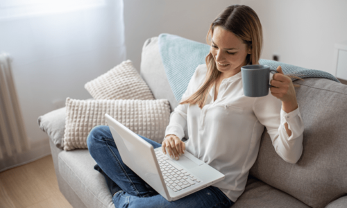 Sie können Ihren Kredit sofort von zu Hause beantragen.